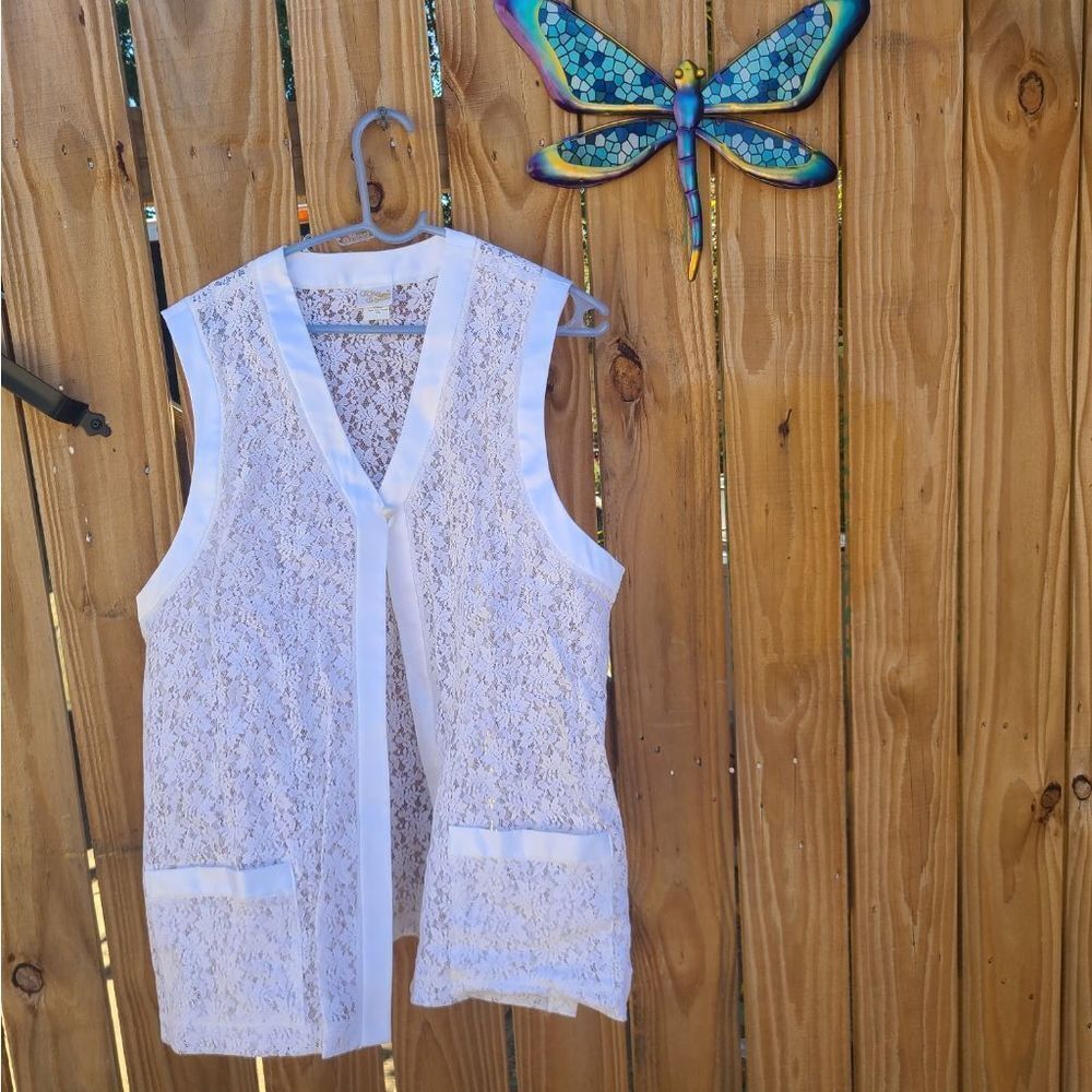 White Sheer Lace Vest Women's Large White Elegance